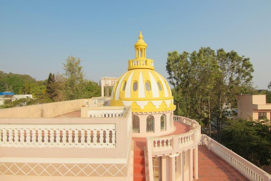 Jains Royal Palace Resorts Yelagiri Buitenkant foto